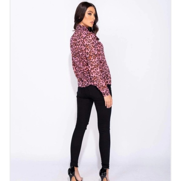 PINK & BLACK LEOPARD PRINT LONG SLEEVE BLOUSE WITH CAT BOW A LAVALLIERE - Picture 3 of 6